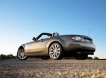 Mazda MX-5 Roadster Coupe 2006 года